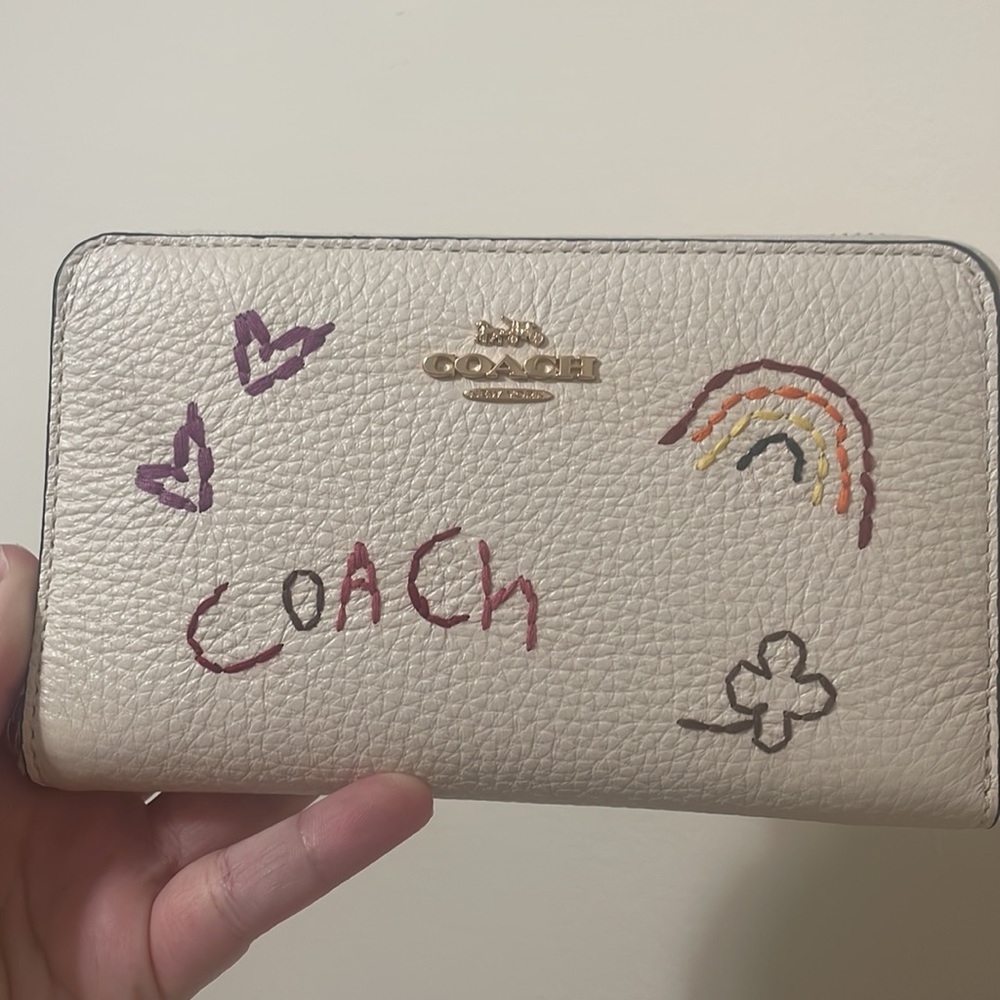 Coach Embroidery Medium Zip Wallet